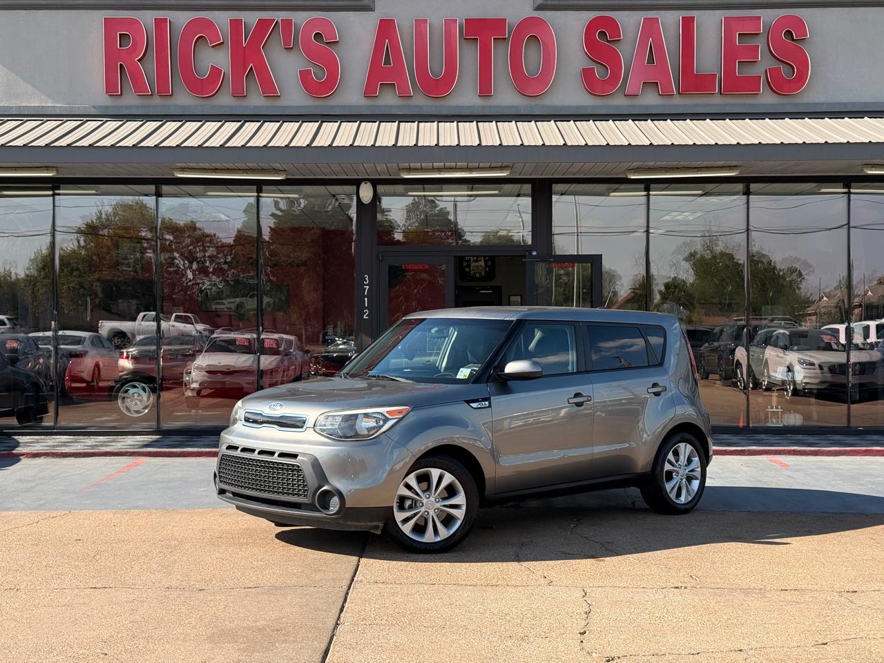 2015 Kia Soul +