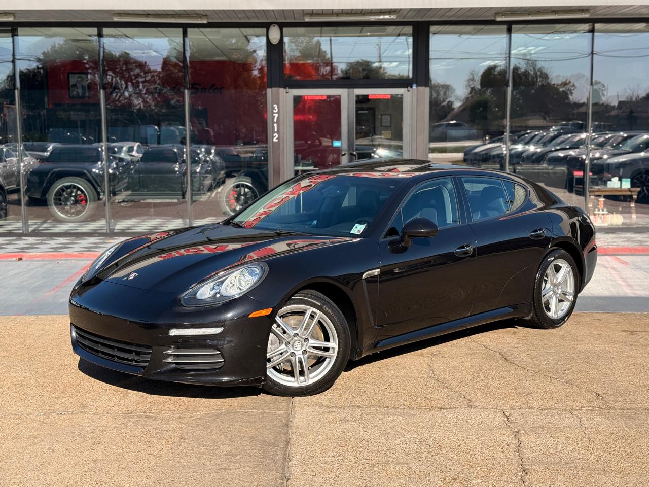 Porsche Panamera 4 2014