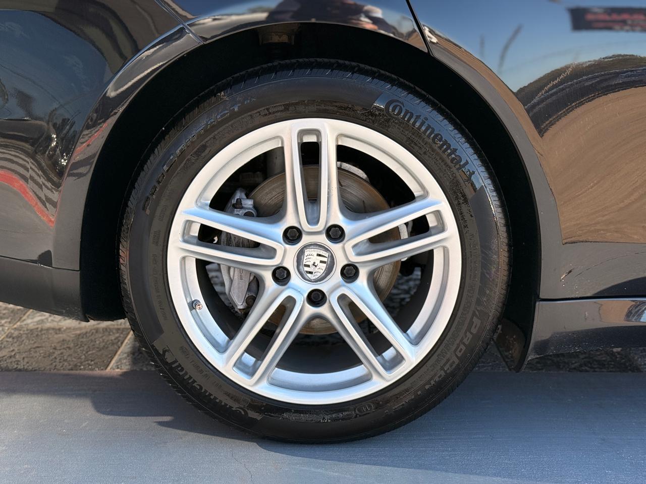 Porsche Panamera 4 2014