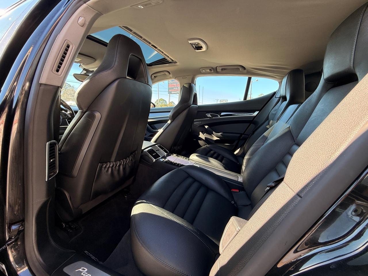 Porsche Panamera 4 2014