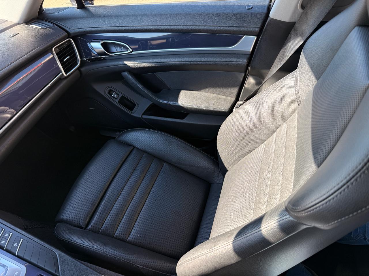 Porsche Panamera 4 2014