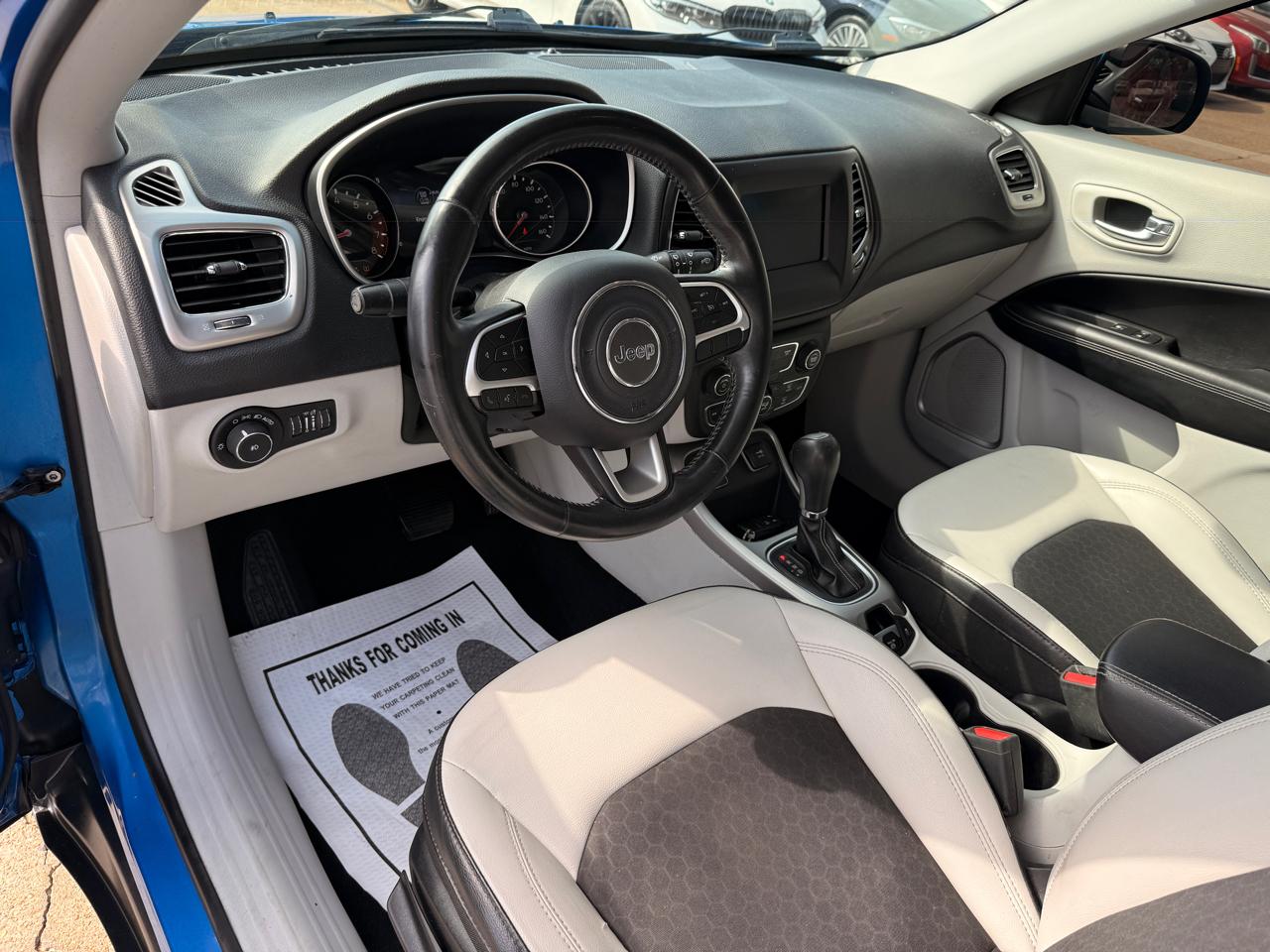 Jeep Compass Latitude FWD 2019