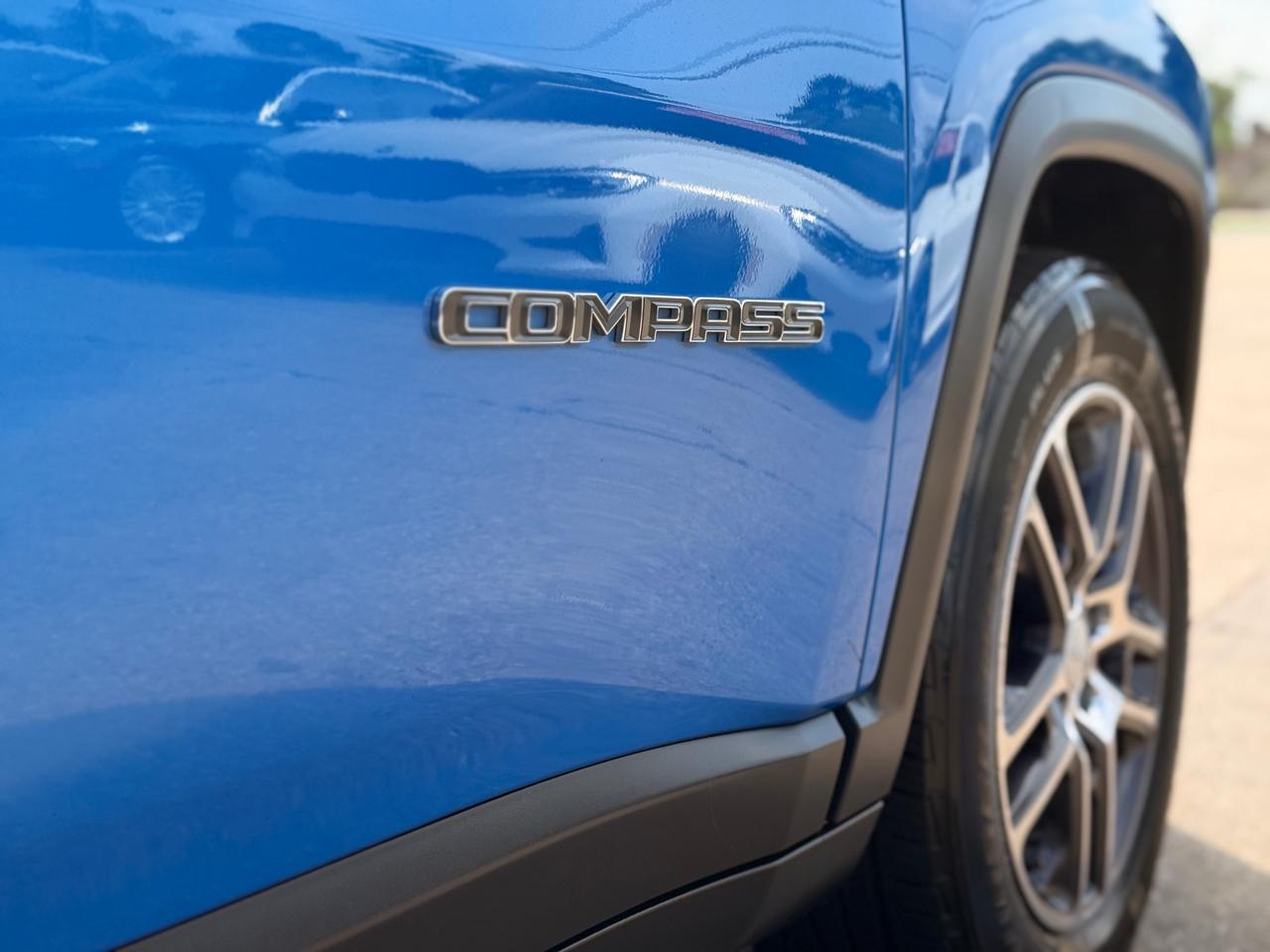 Jeep Compass Latitude FWD 2019