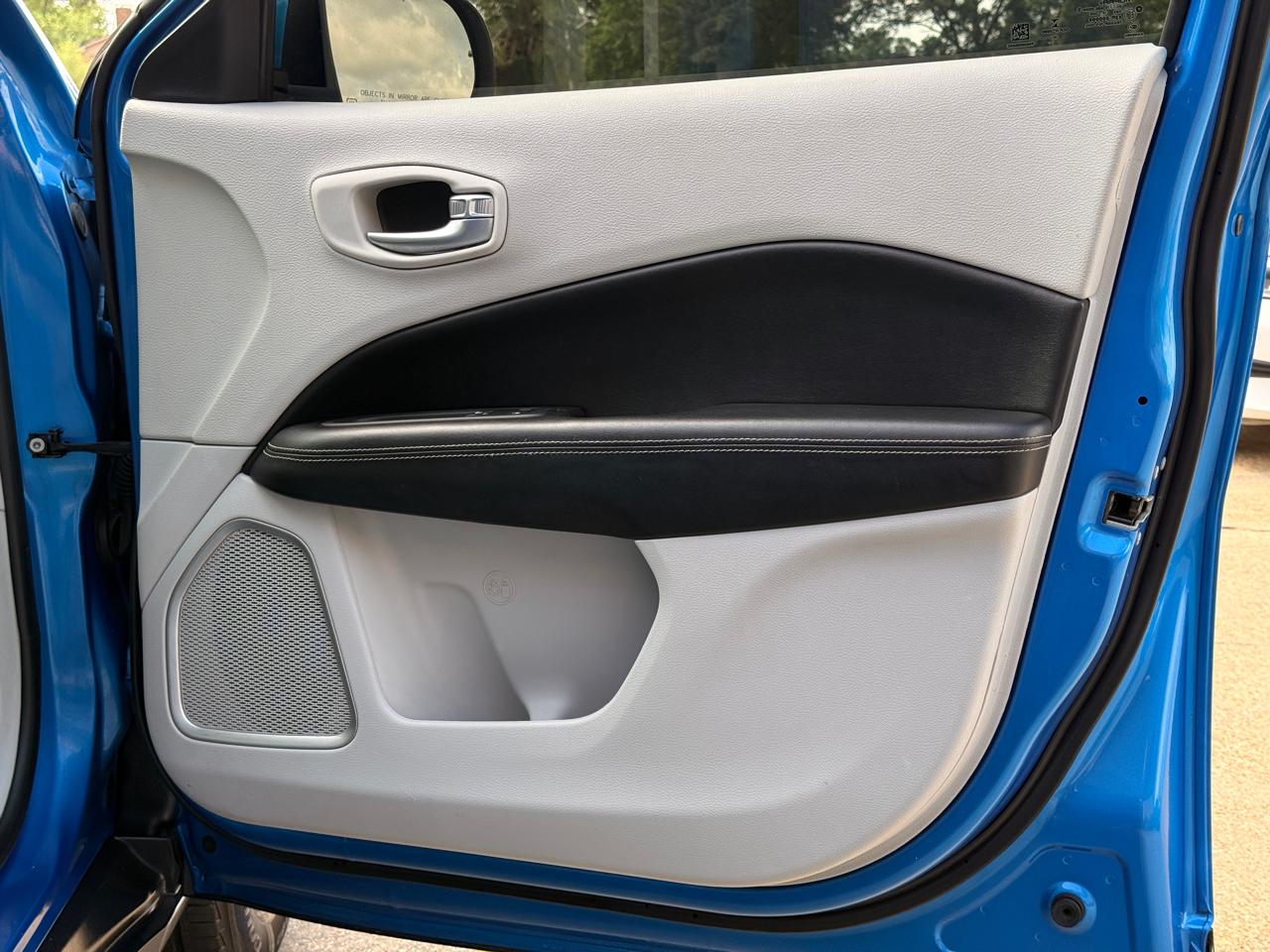 Jeep Compass Latitude FWD 2019