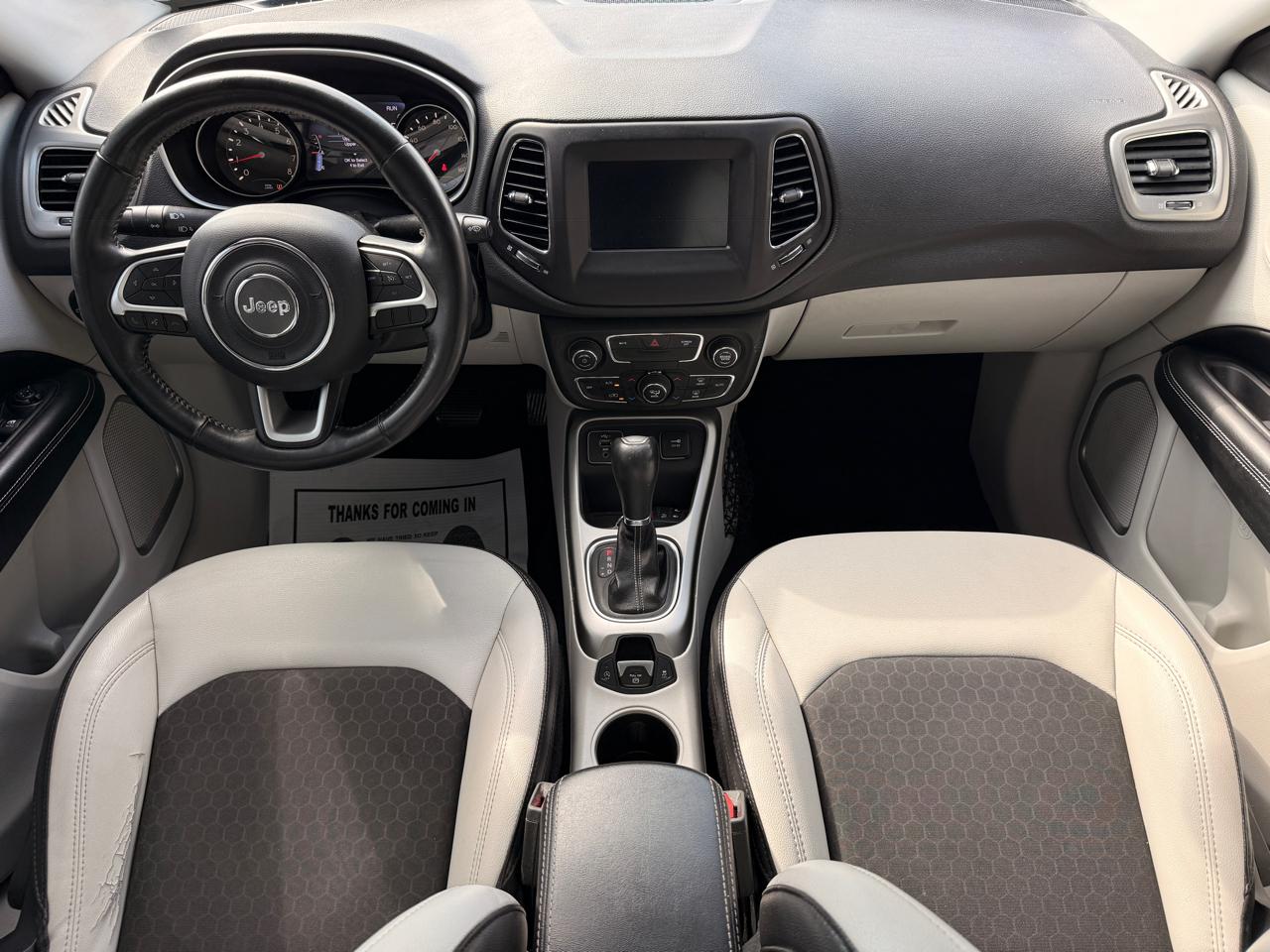 Jeep Compass Latitude FWD 2019