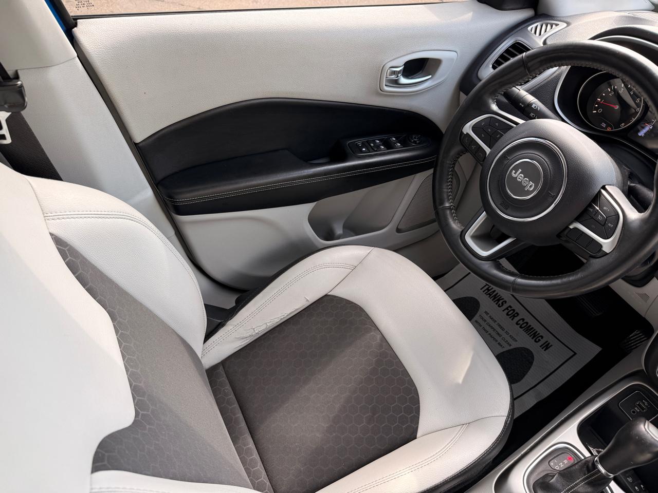 Jeep Compass Latitude FWD 2019