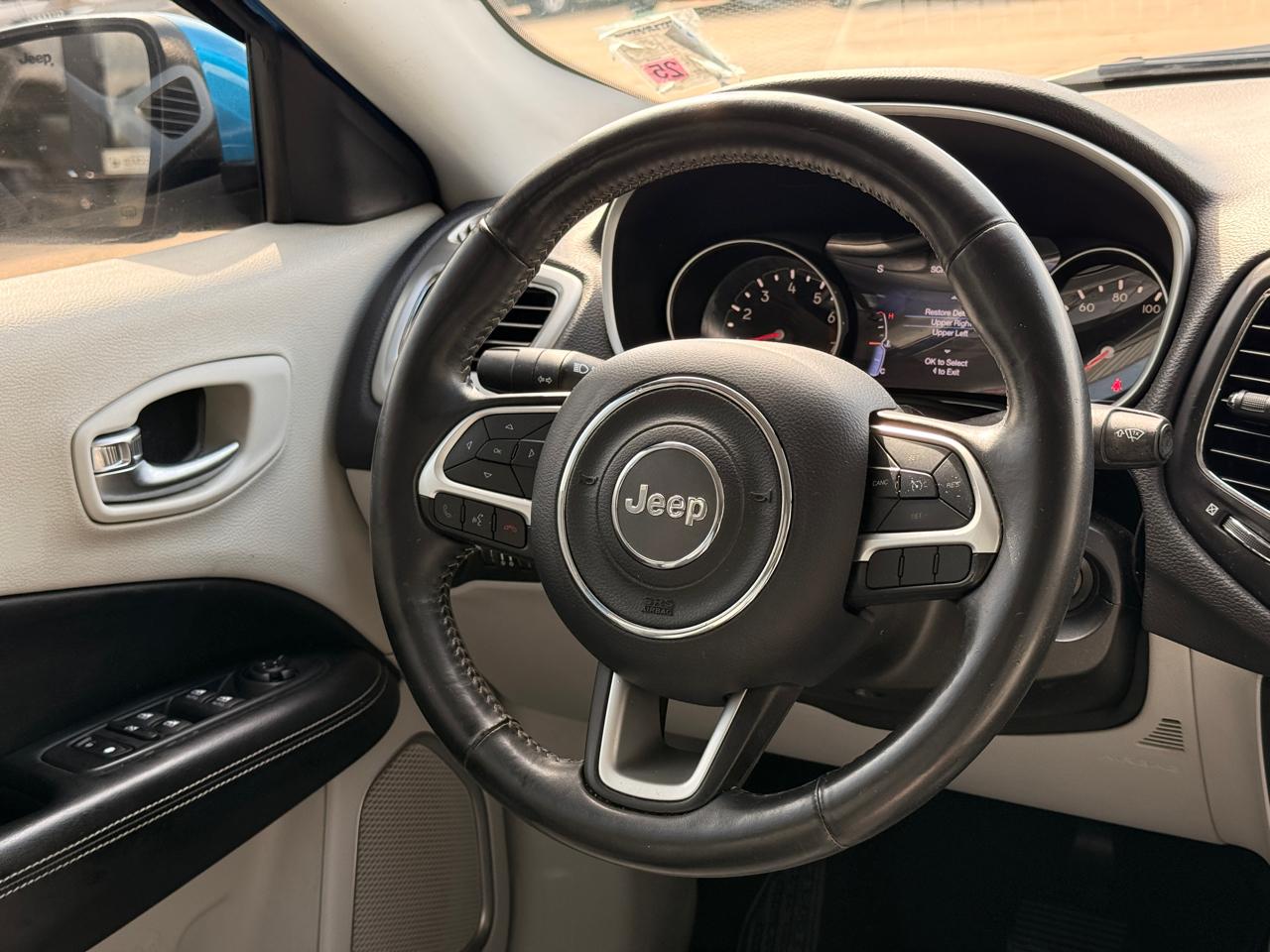 Jeep Compass Latitude FWD 2019