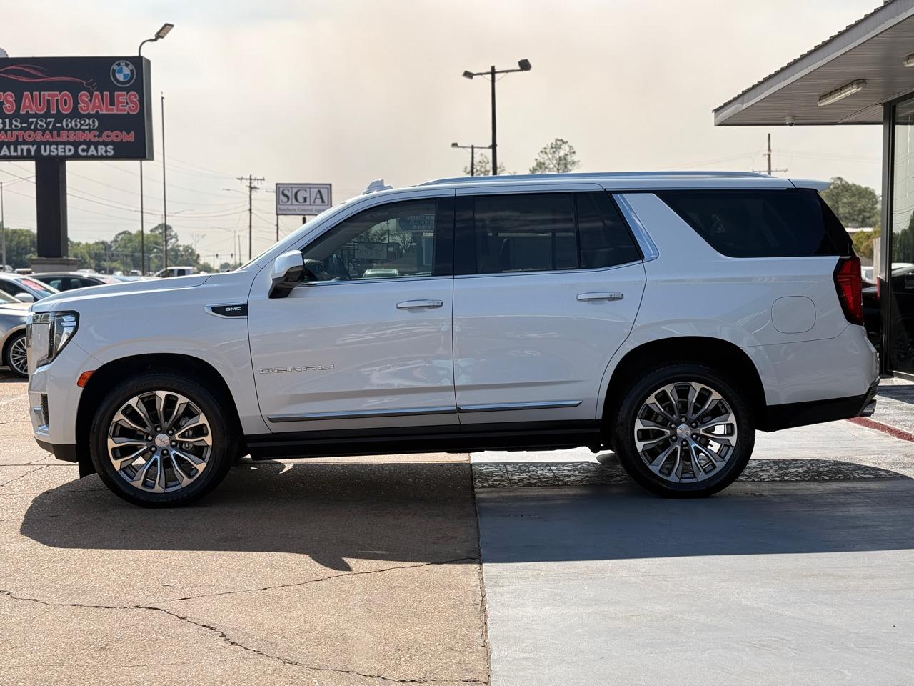 GMC Yukon Denali 2WD 2021