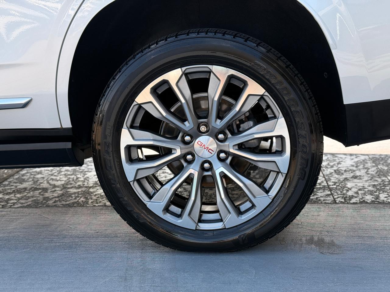 GMC Yukon Denali 2WD 2021