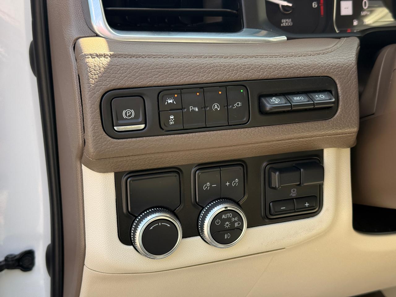 GMC Yukon Denali 2WD 2021