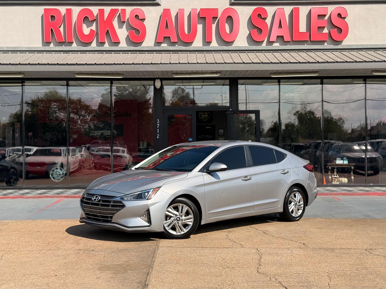 Hyundai Elantra Limited 2020