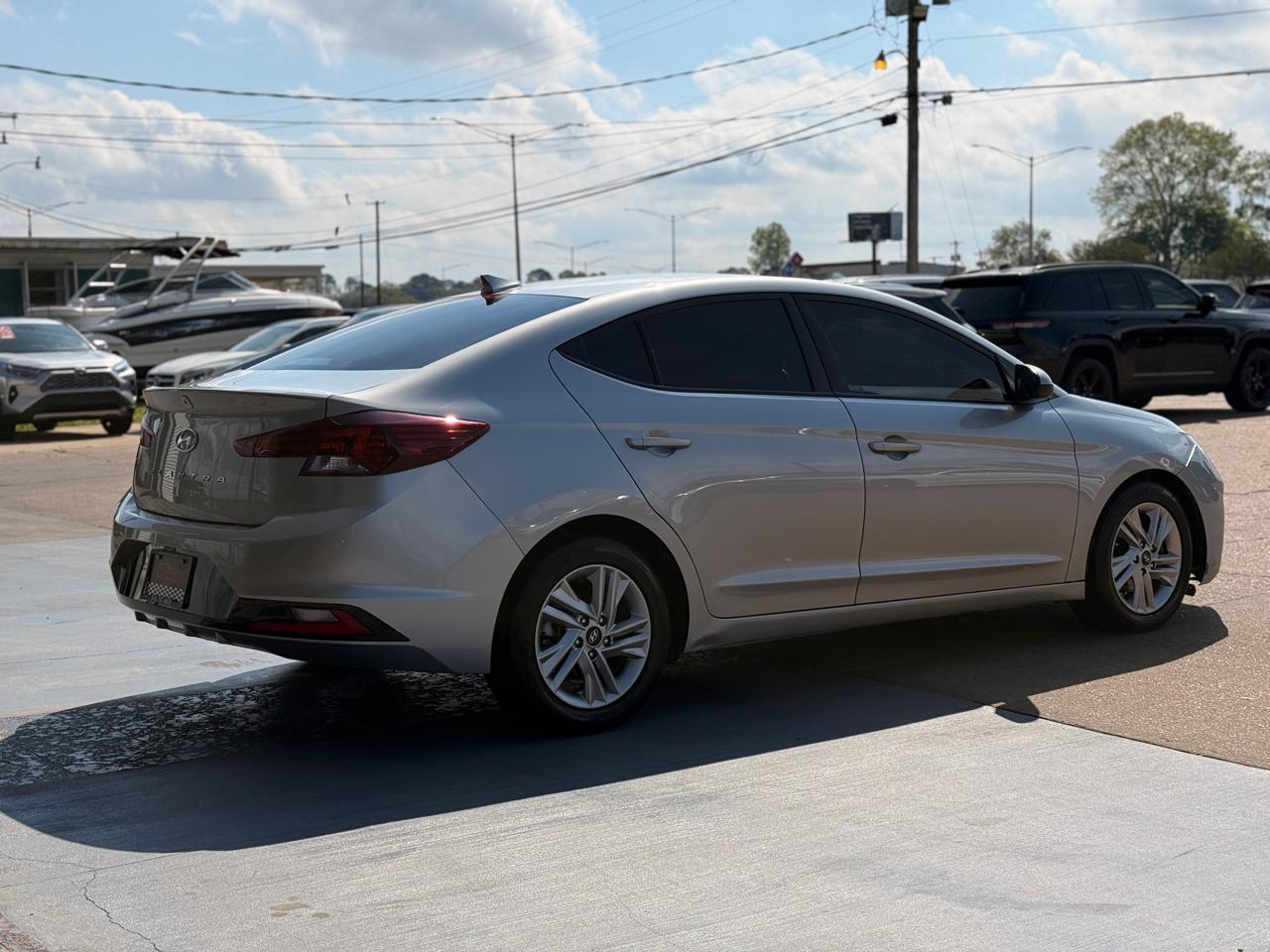 Hyundai Elantra Limited 2020