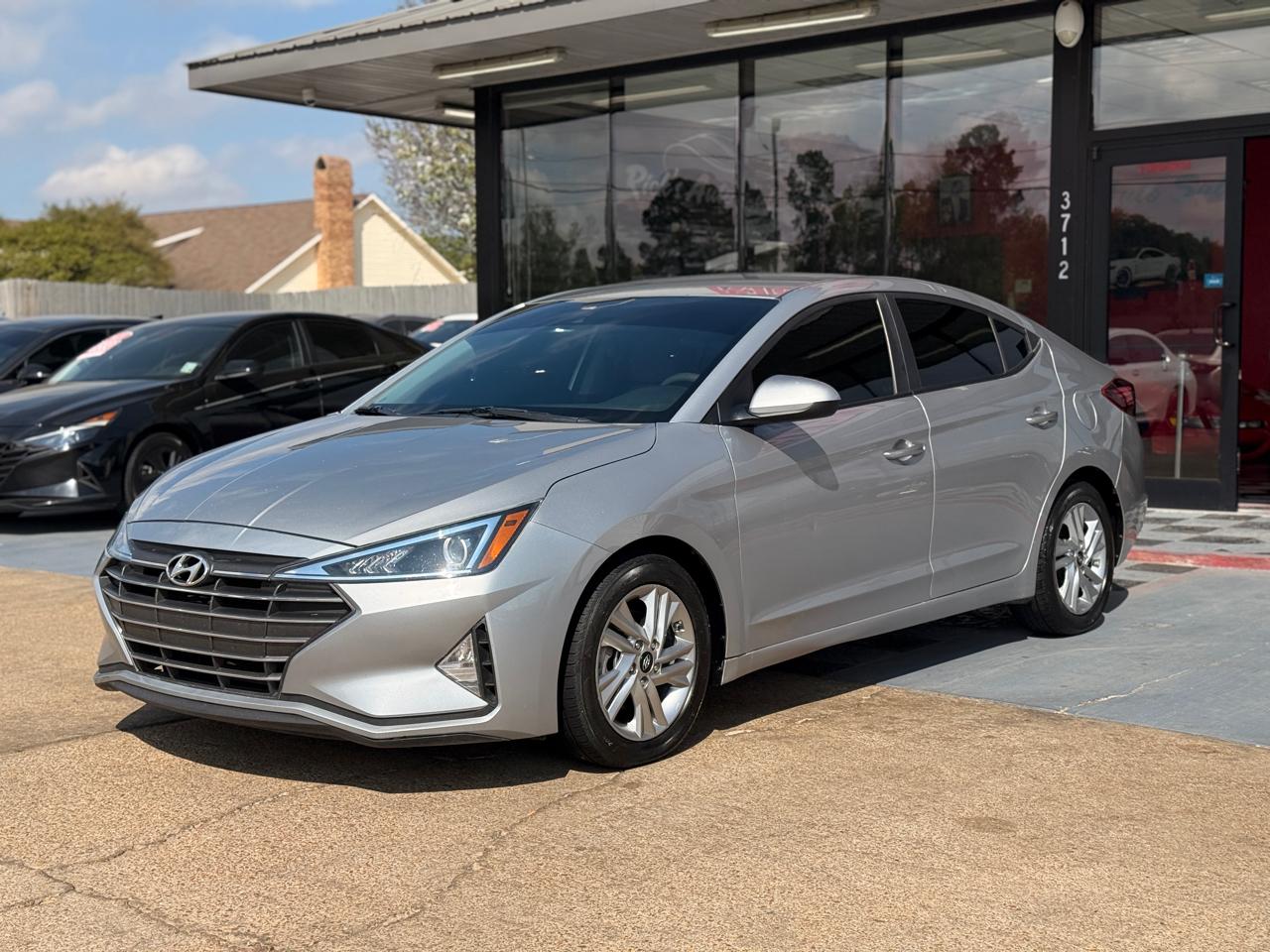 Hyundai Elantra Limited 2020