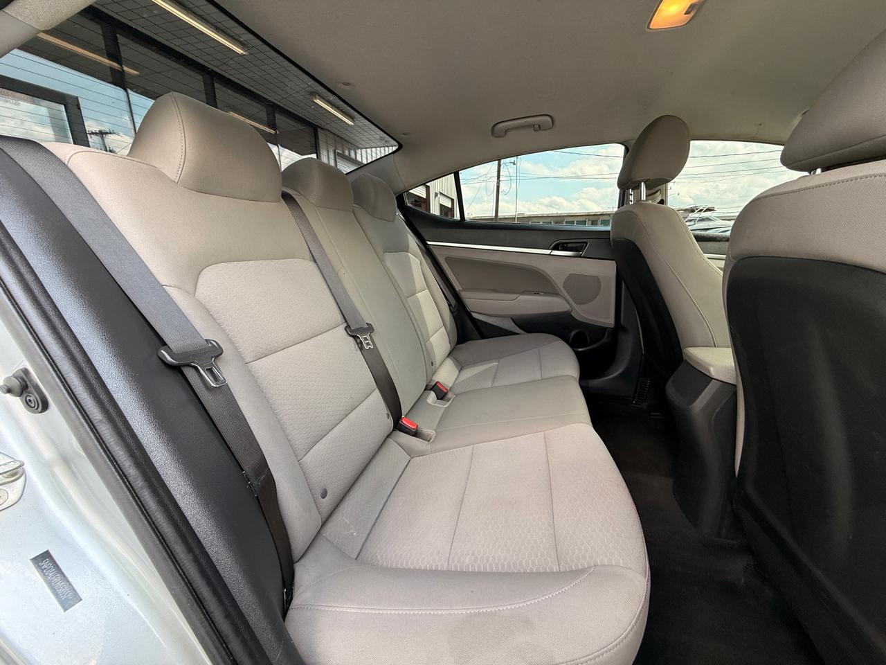 Hyundai Elantra Limited 2020