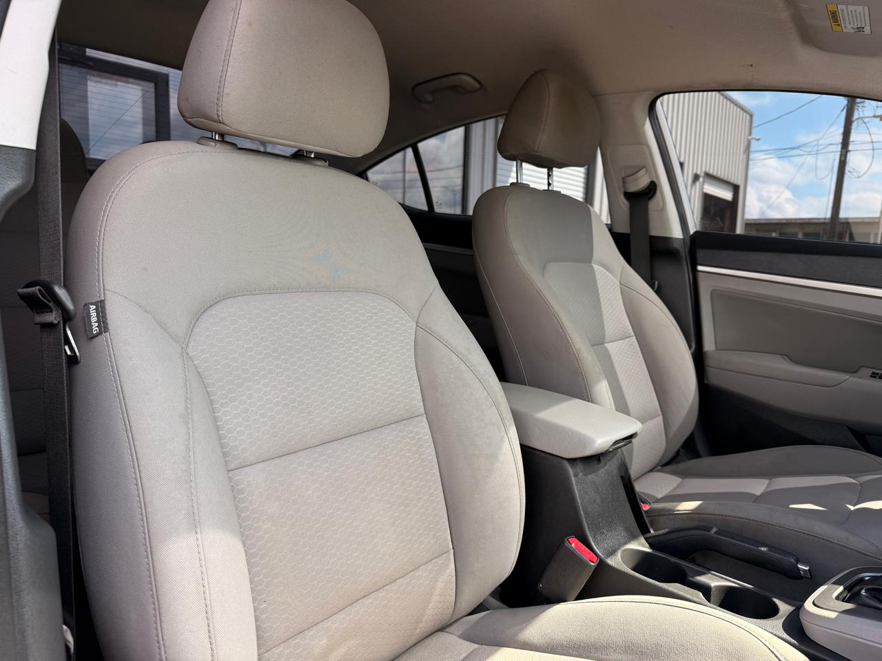 Hyundai Elantra Limited 2020