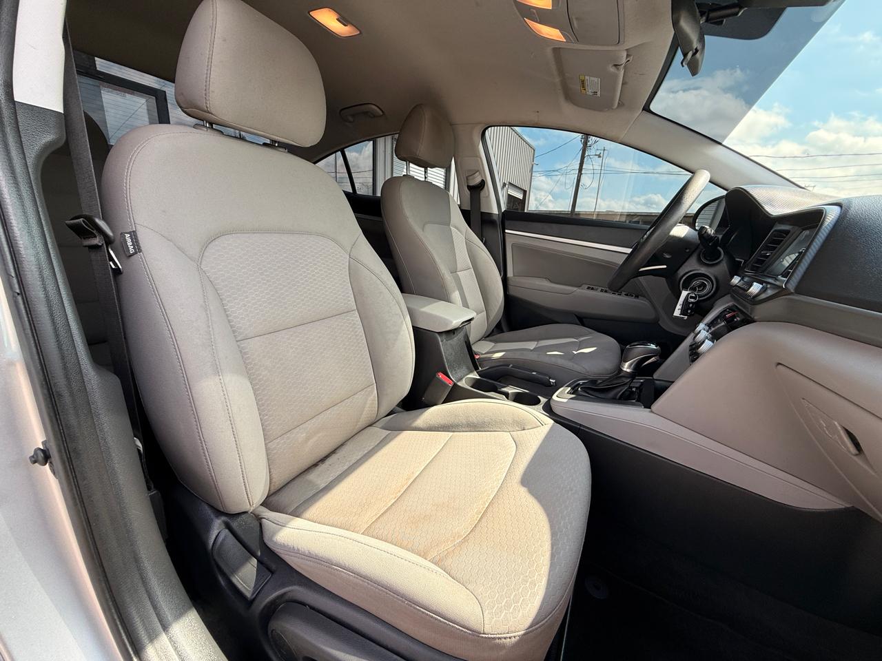 Hyundai Elantra Limited 2020