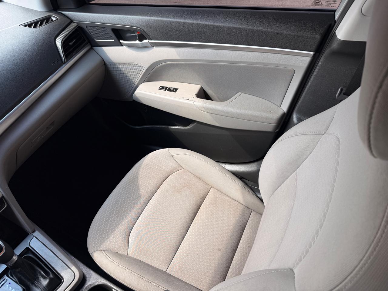 Hyundai Elantra Limited 2020