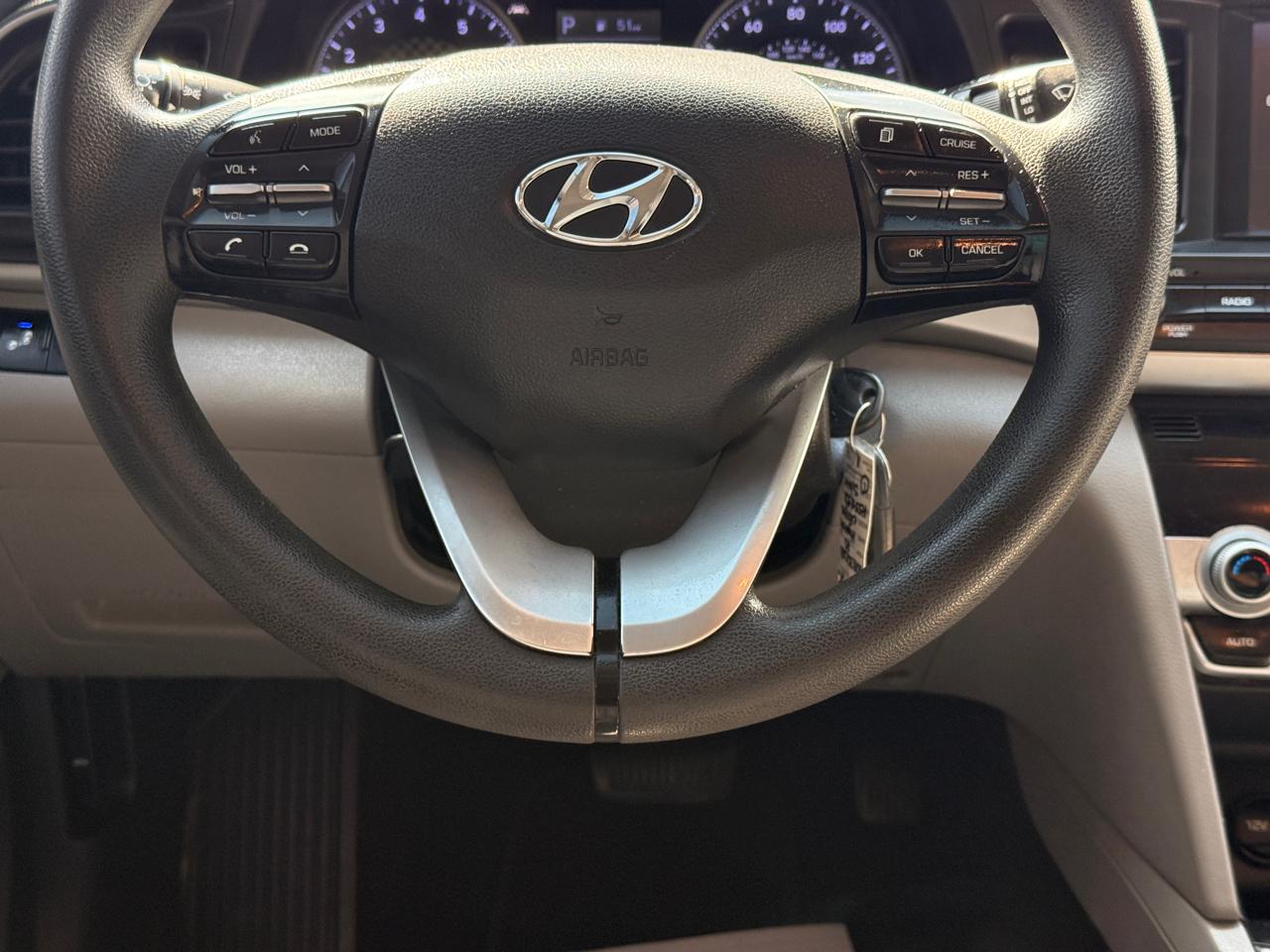 Hyundai Elantra Limited 2020