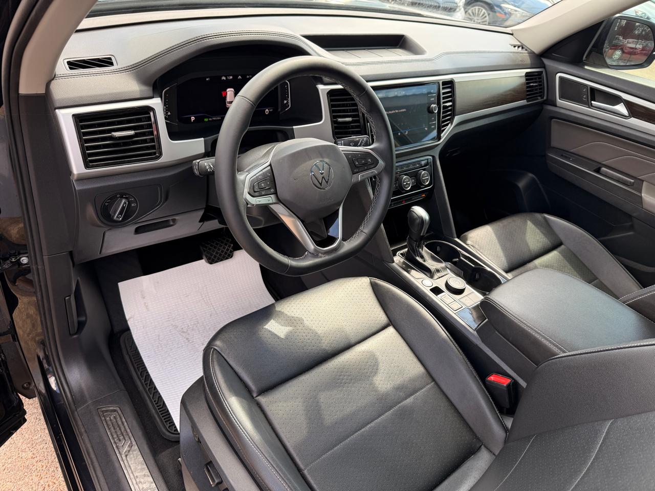 Volkswagen Atlas V6 SE w/Technology 4MOTION 2022