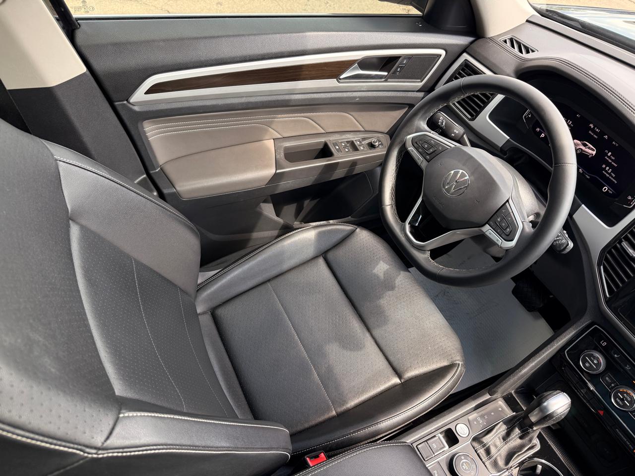 Volkswagen Atlas V6 SE w/Technology 4MOTION 2022