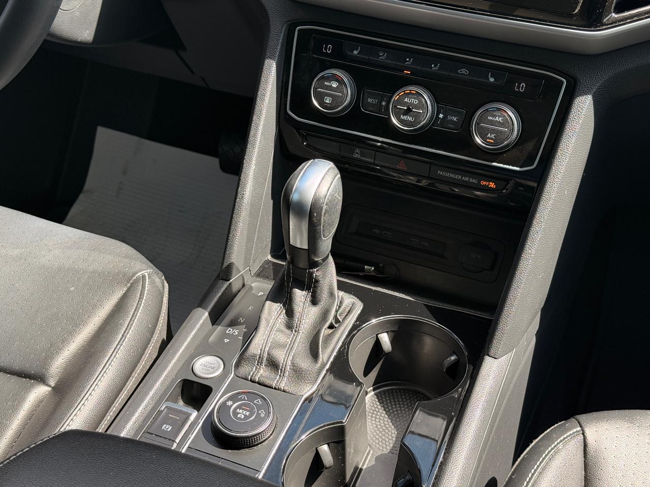 Volkswagen Atlas V6 SE w/Technology 4MOTION 2022