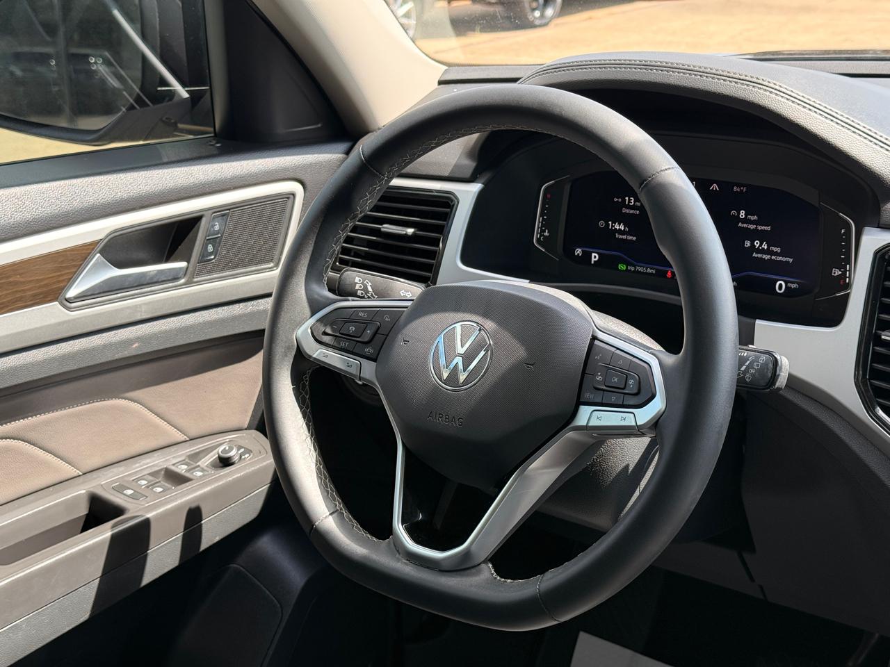 Volkswagen Atlas V6 SE w/Technology 4MOTION 2022