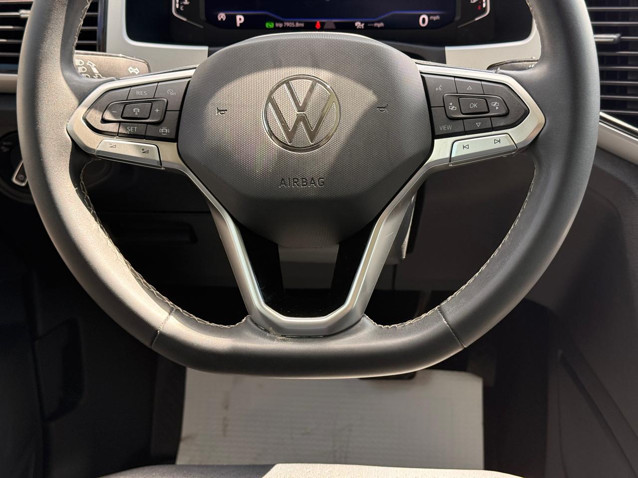 Volkswagen Atlas V6 SE w/Technology 4MOTION 2022