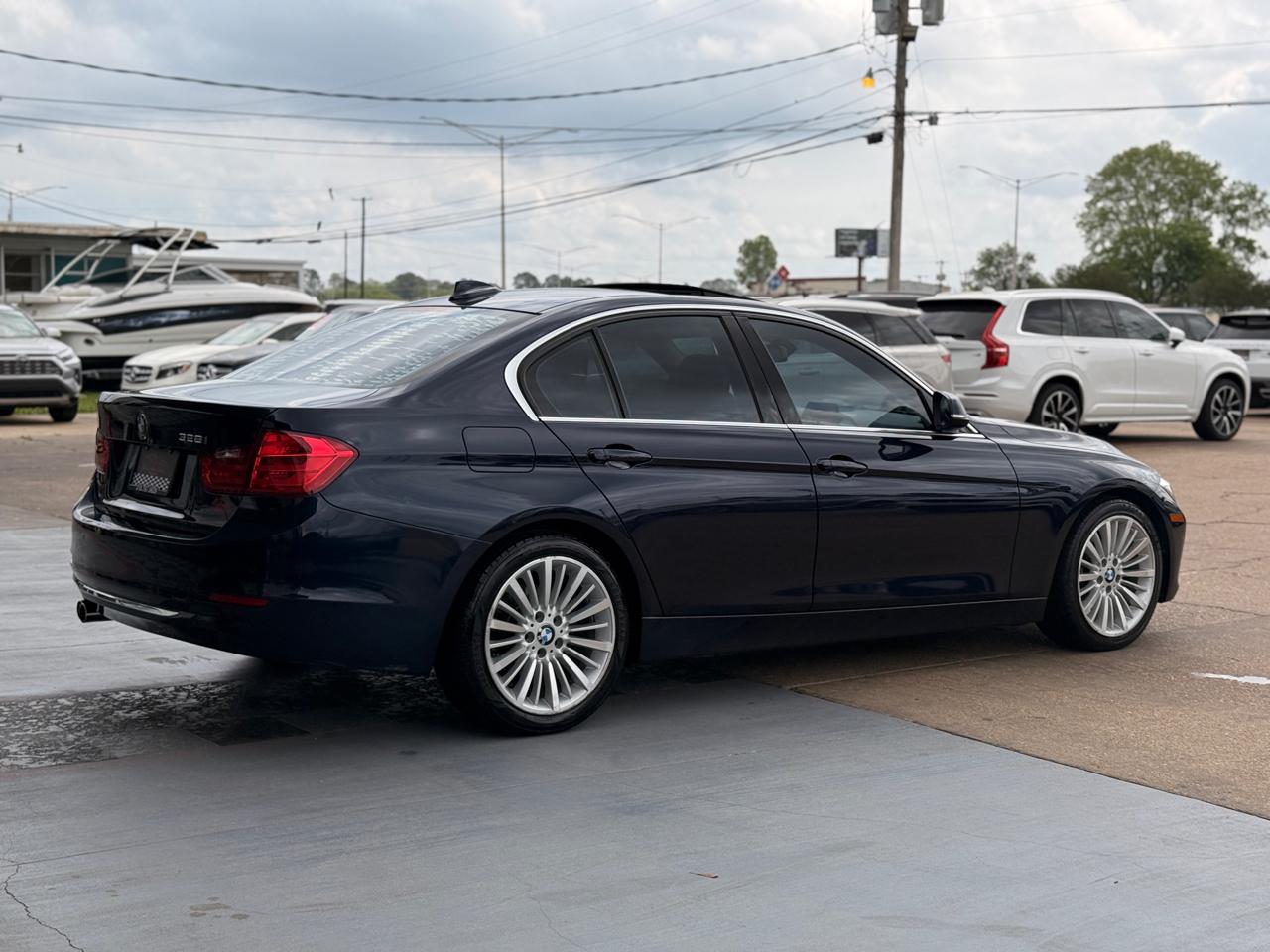 BMW 3-Series 328i Sedan 2014