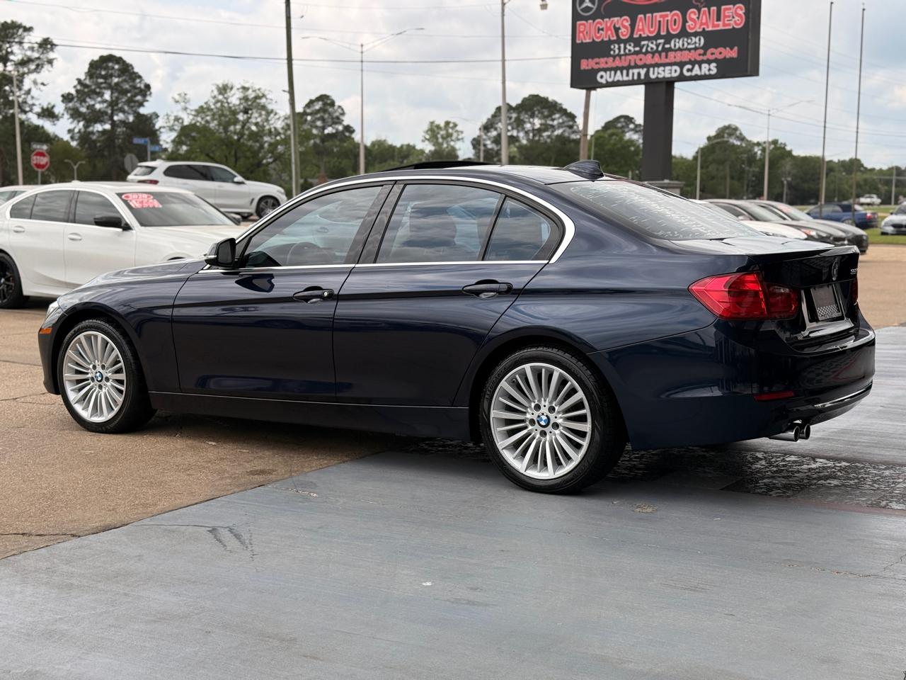 BMW 3-Series 328i Sedan 2014