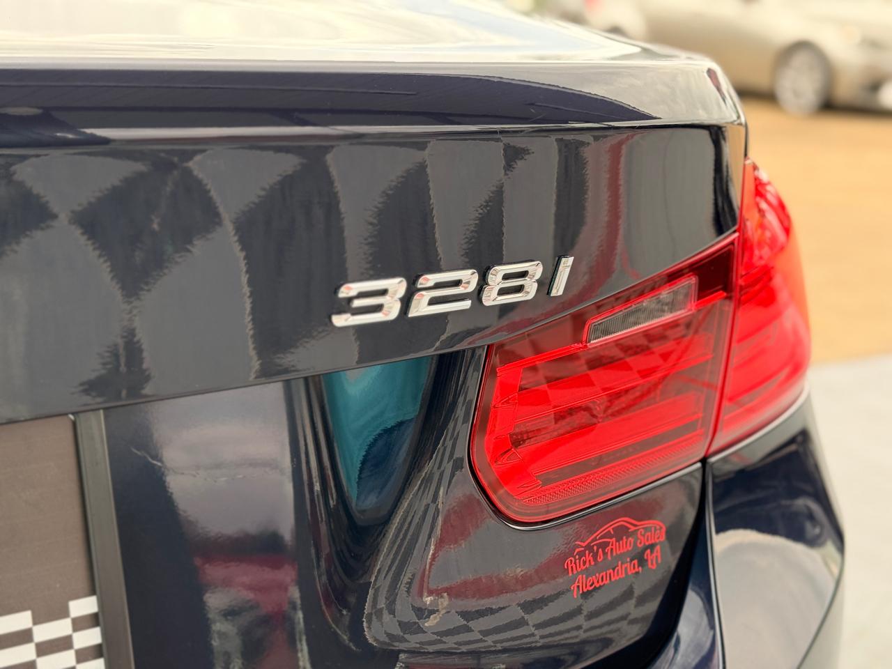 BMW 3-Series 328i Sedan 2014