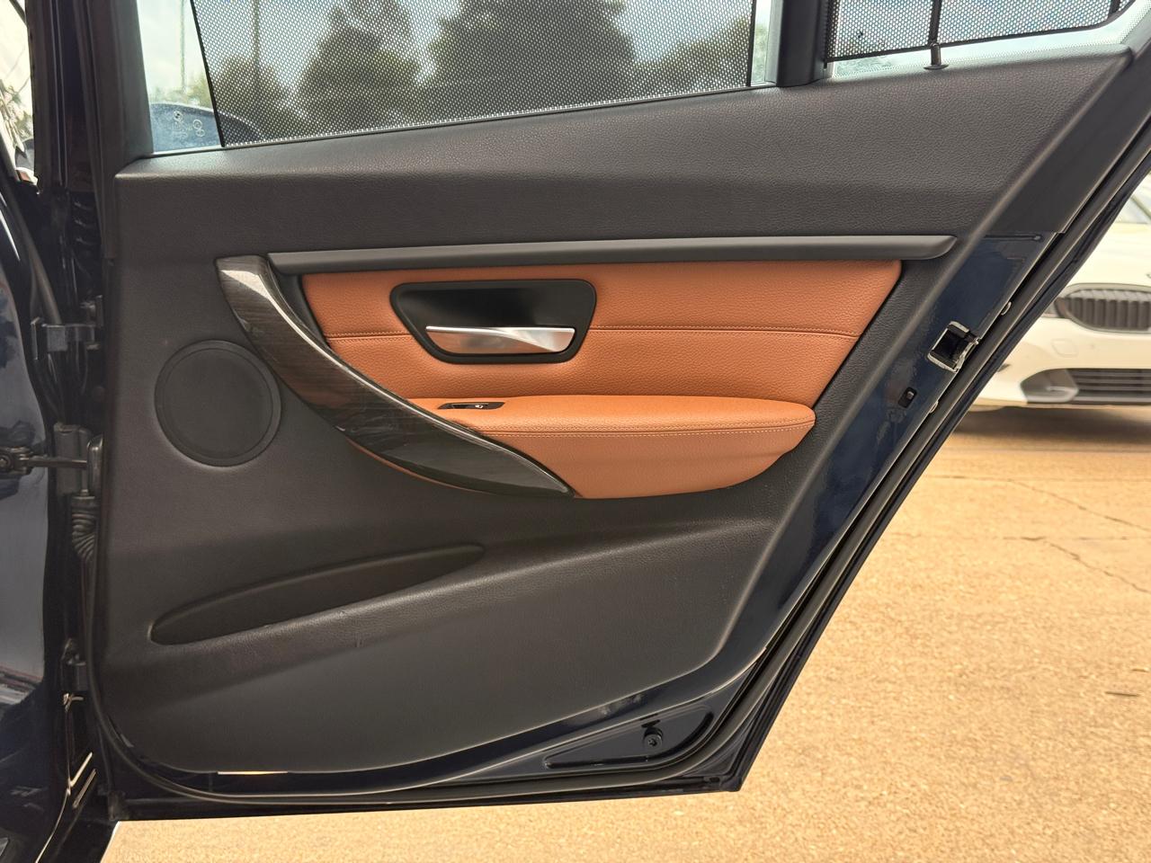 BMW 3-Series 328i Sedan 2014