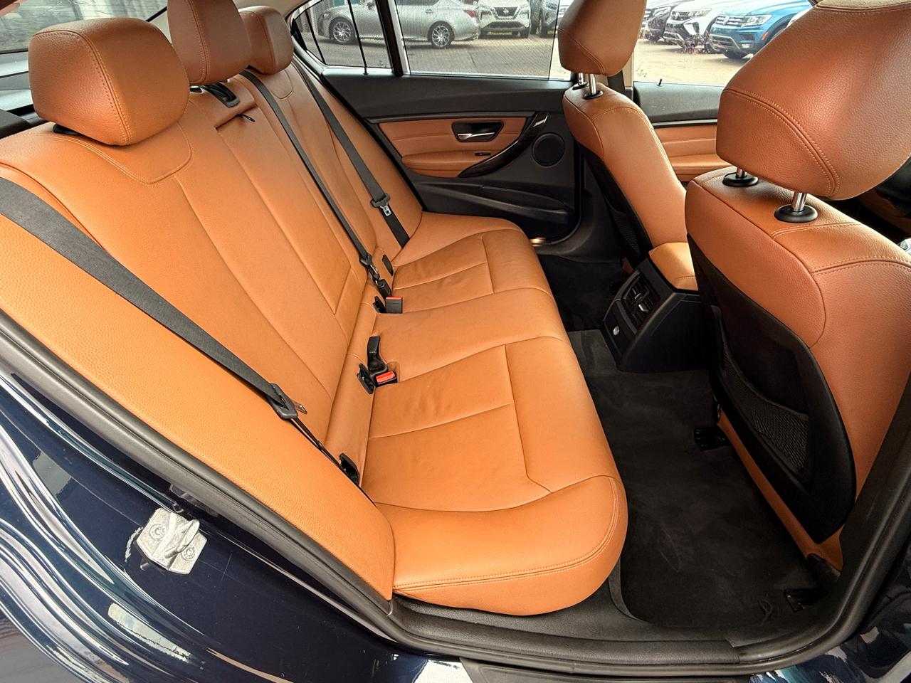 BMW 3-Series 328i Sedan 2014