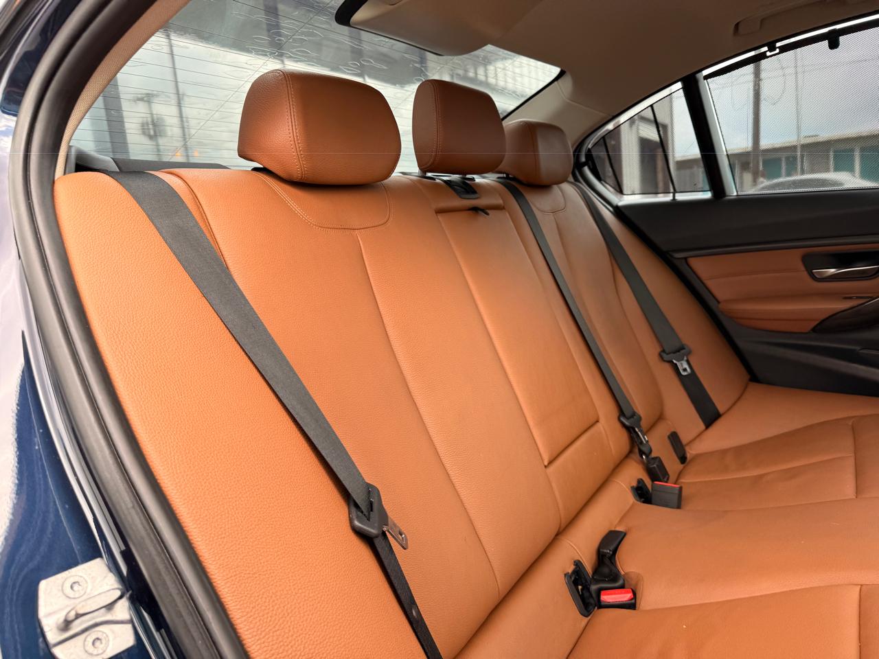 BMW 3-Series 328i Sedan 2014