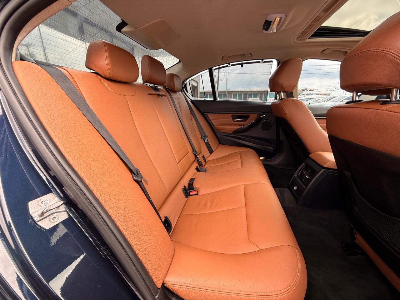 BMW 3-Series 328i Sedan 2014