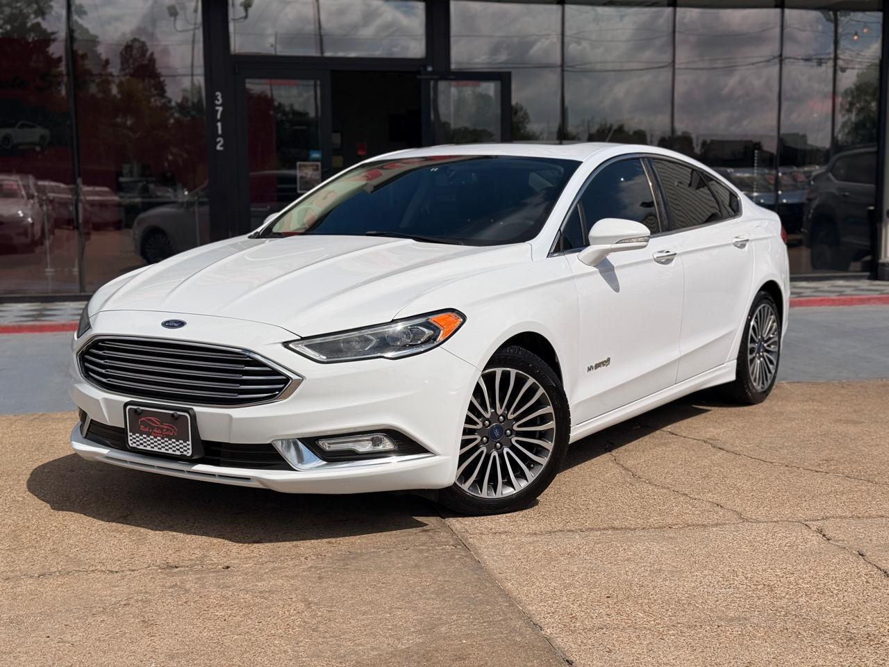 Ford Fusion Hybrid Titanium 2017