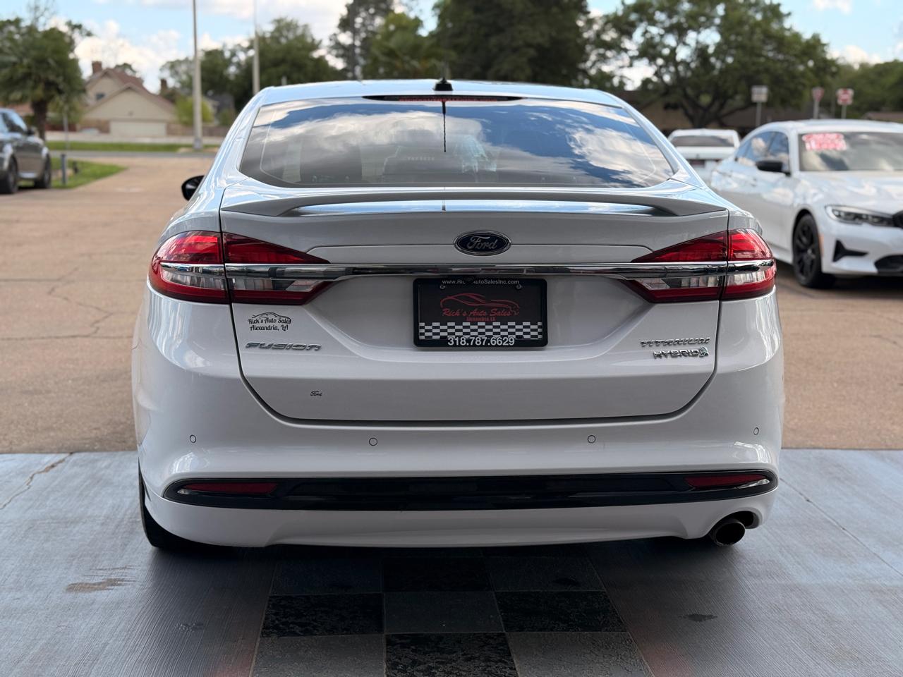 Ford Fusion Hybrid Titanium 2017