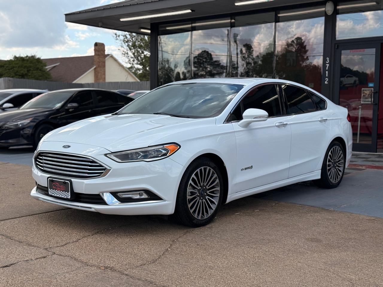Ford Fusion Hybrid Titanium 2017