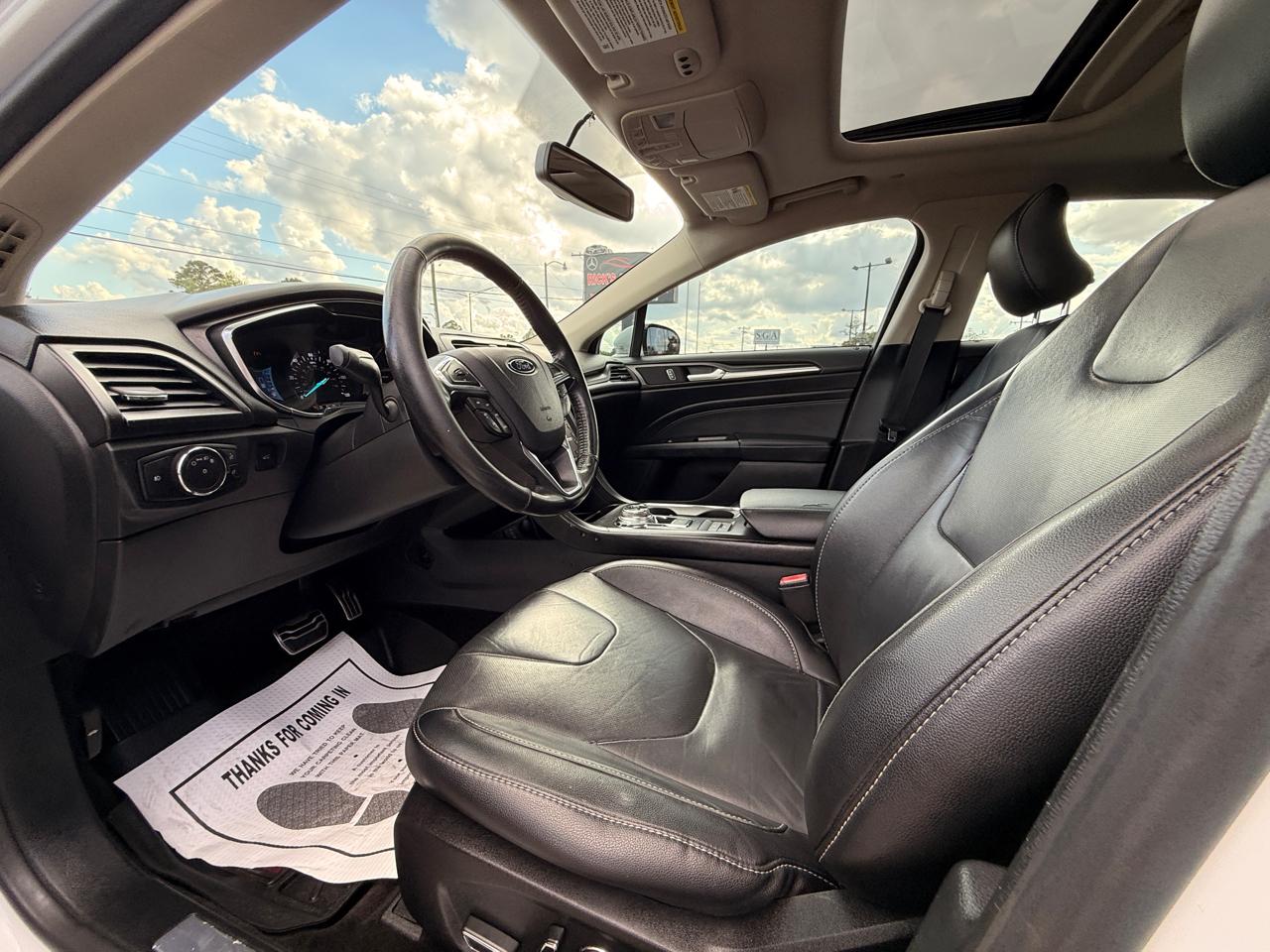 Ford Fusion Hybrid Titanium 2017