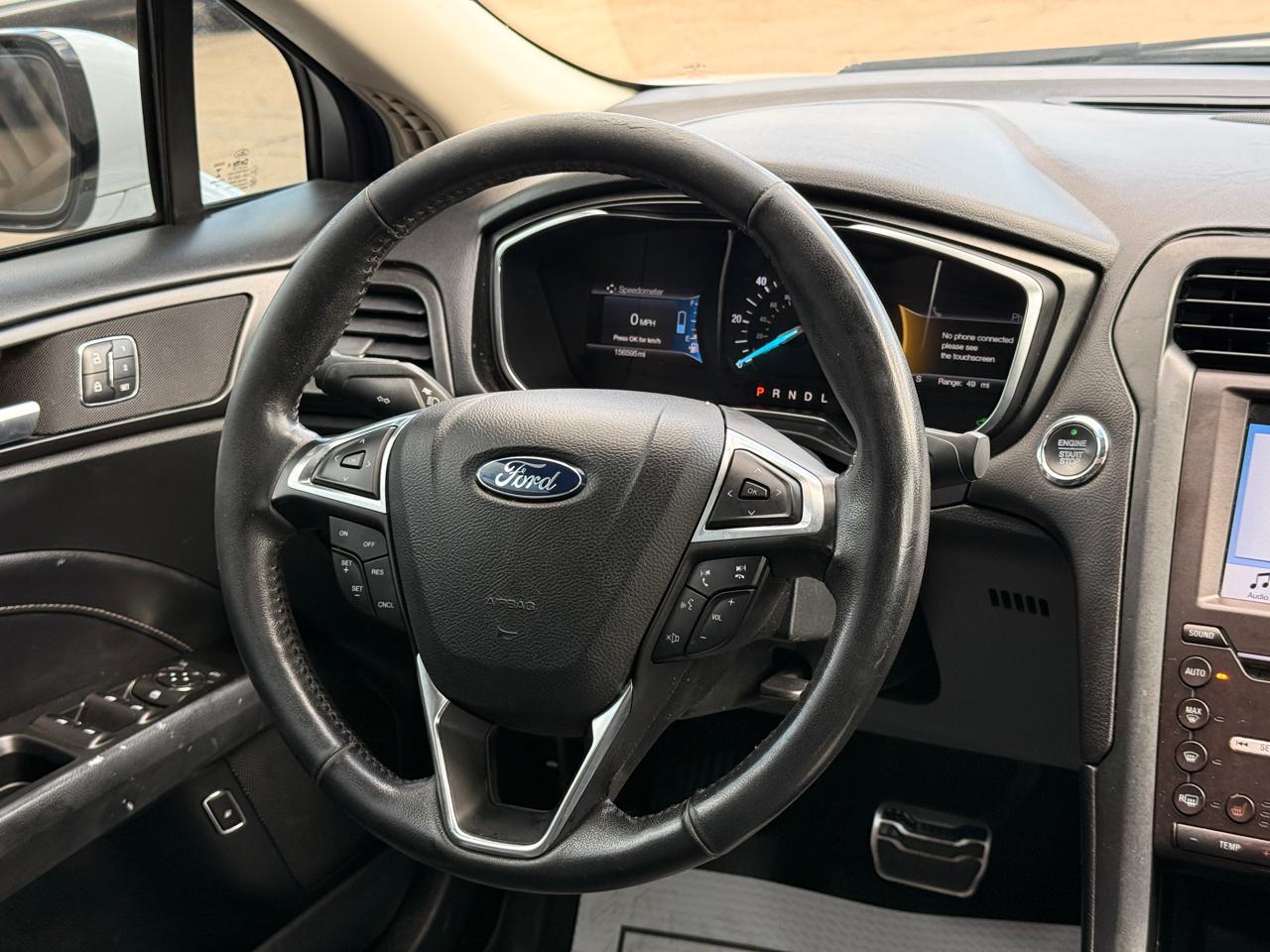 Ford Fusion Hybrid Titanium 2017