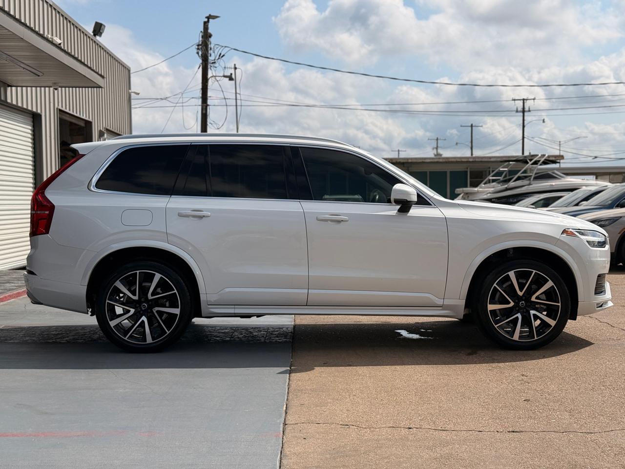 Volvo XC90 T6 Momentum AWD 2020