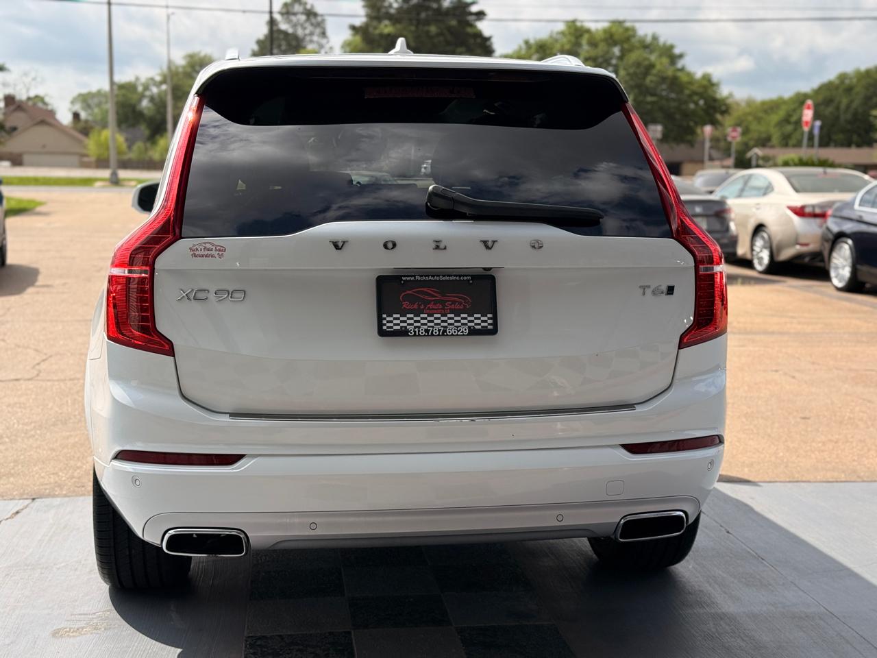 Volvo XC90 T6 Momentum AWD 2020