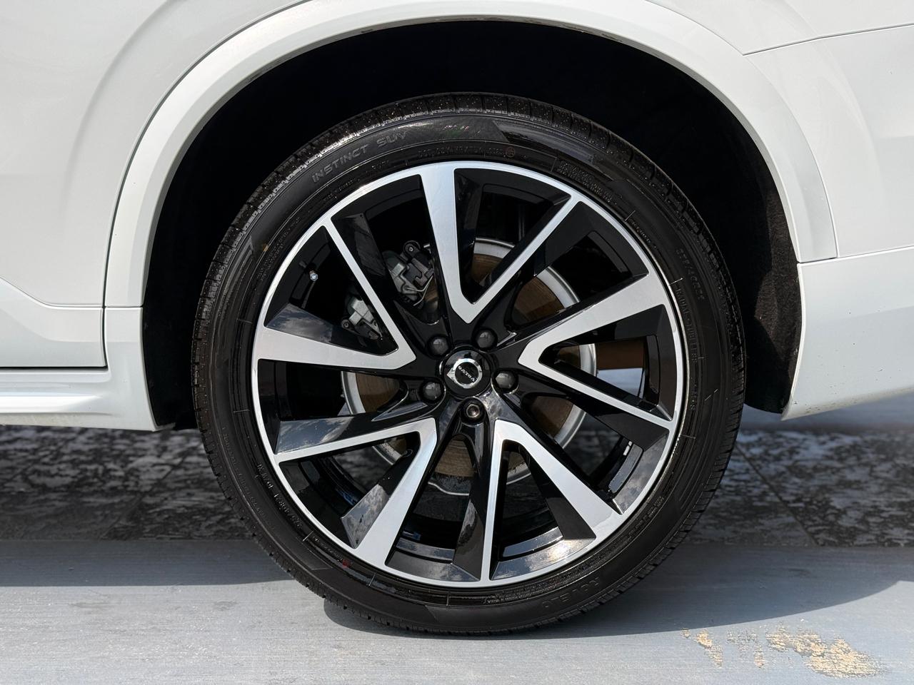 Volvo XC90 T6 Momentum AWD 2020