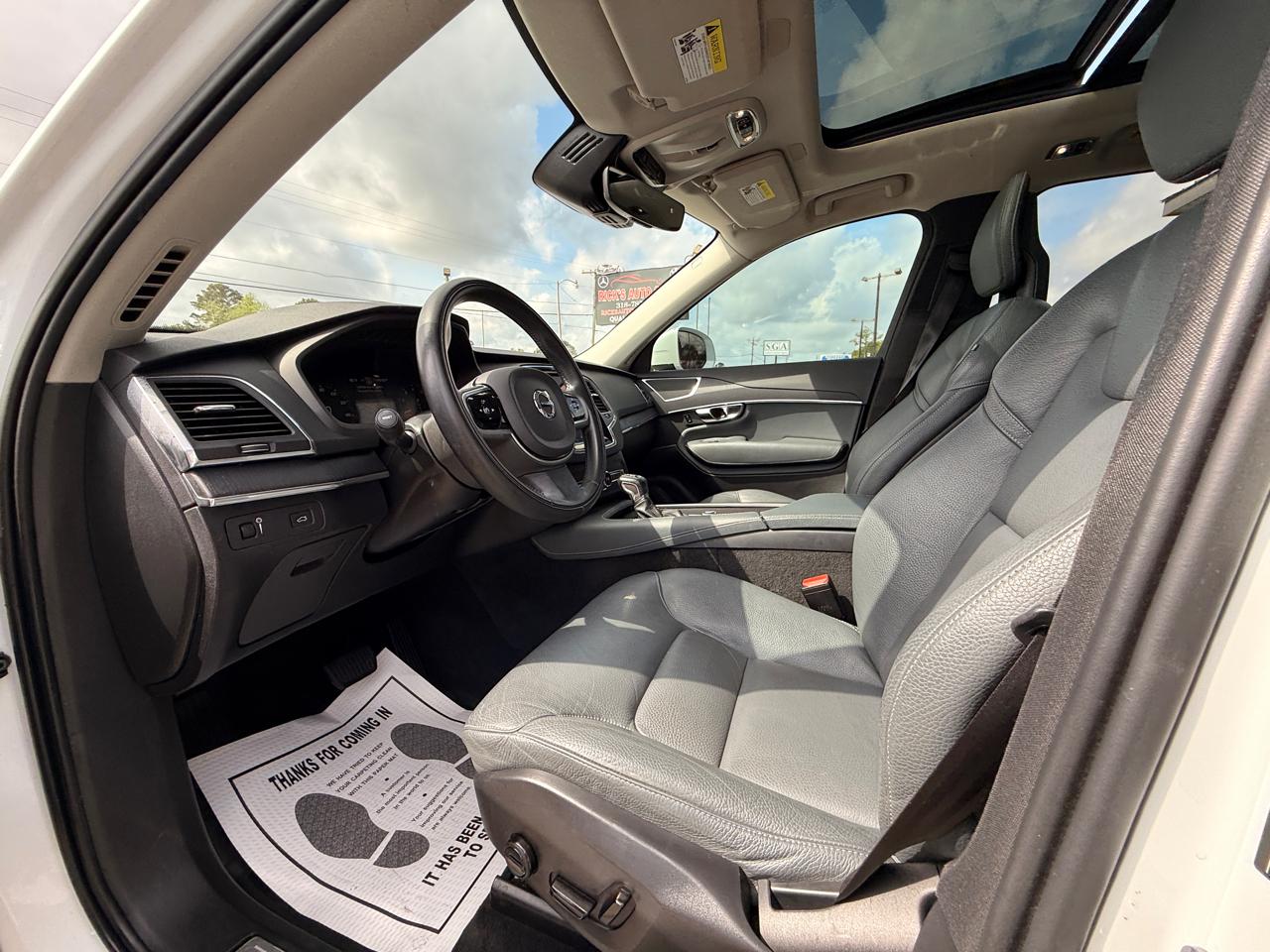 Volvo XC90 T6 Momentum AWD 2020