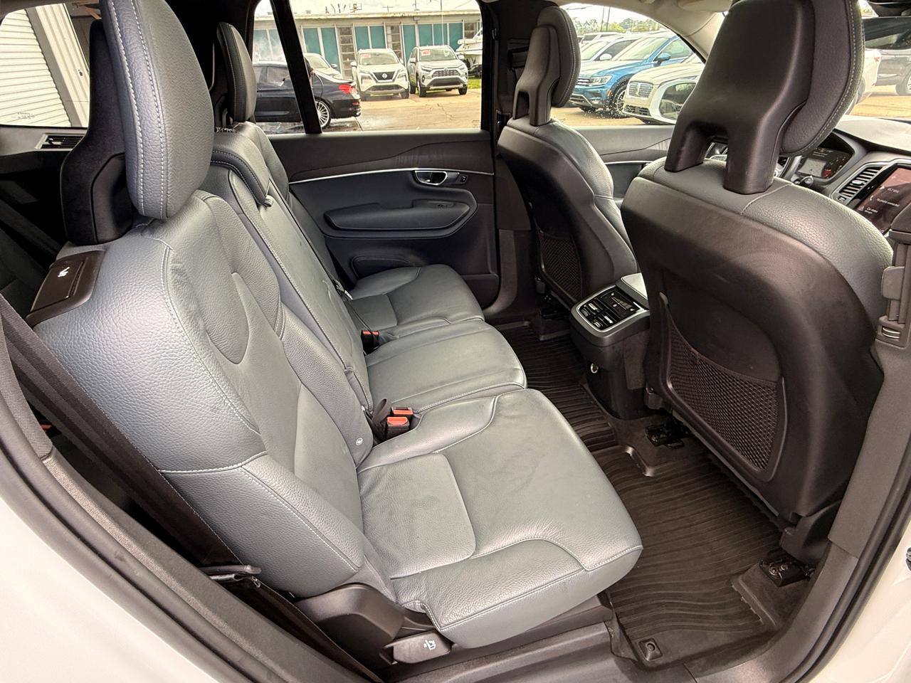 Volvo XC90 T6 Momentum AWD 2020