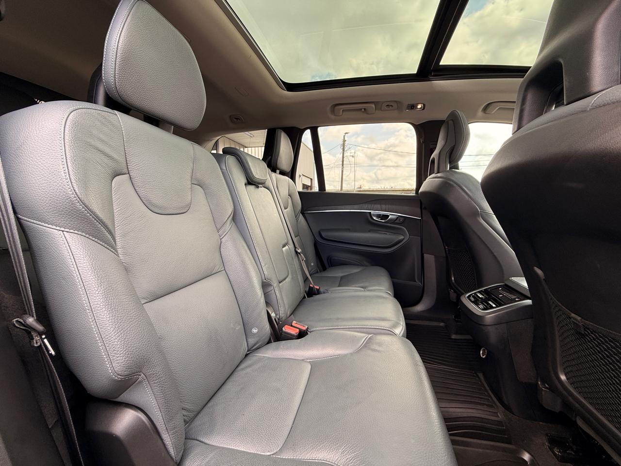 Volvo XC90 T6 Momentum AWD 2020