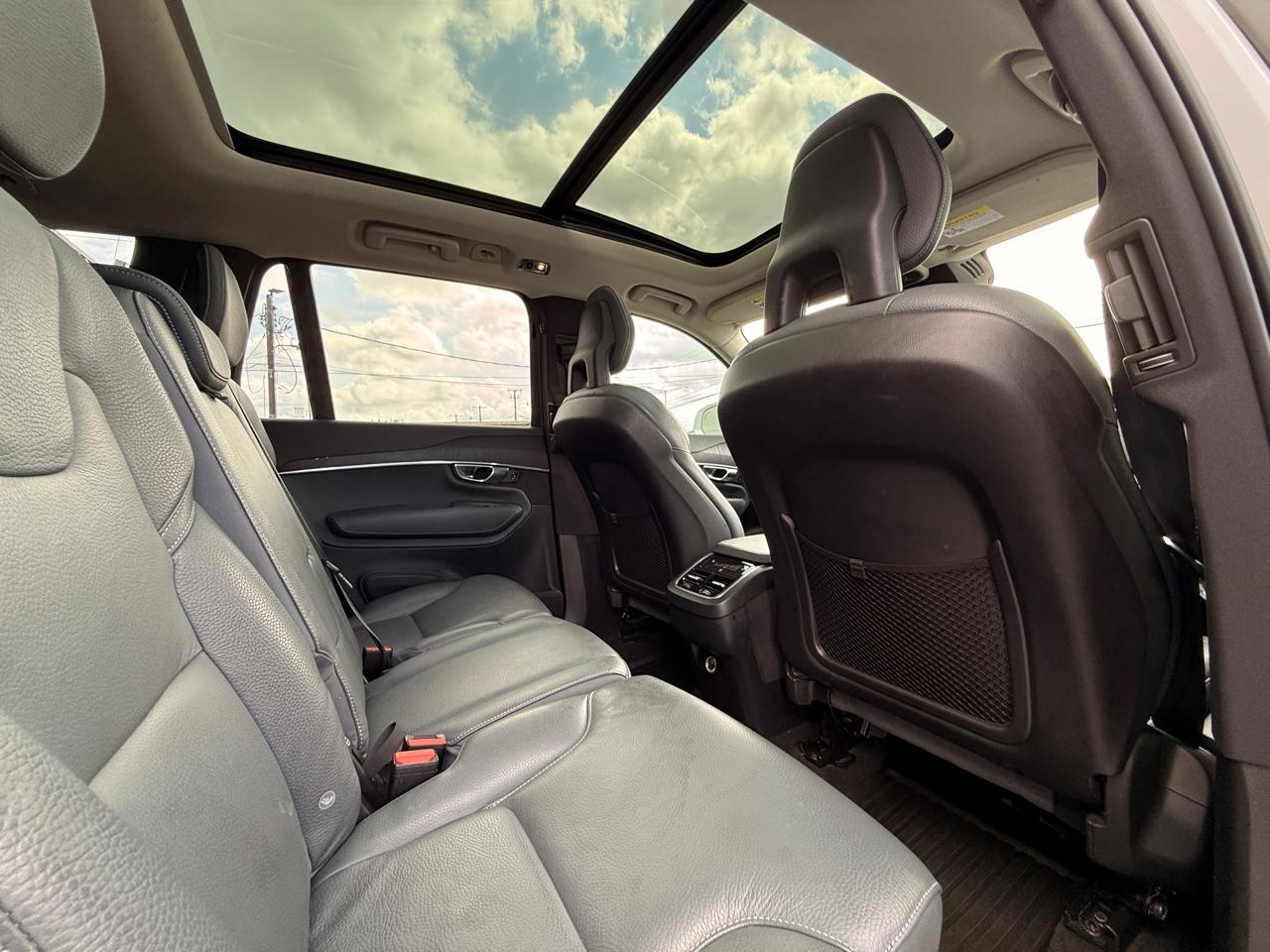 Volvo XC90 T6 Momentum AWD 2020