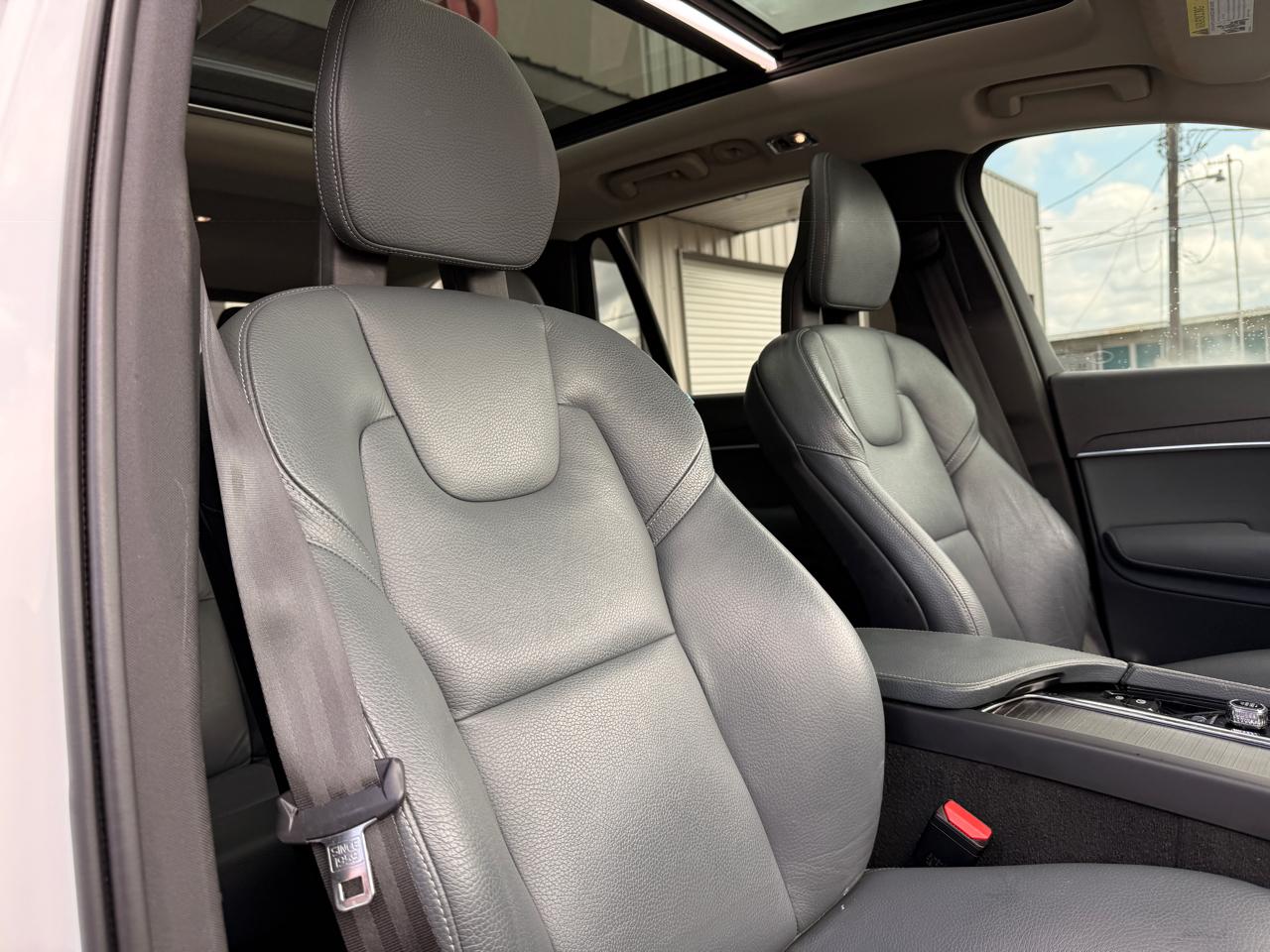 Volvo XC90 T6 Momentum AWD 2020