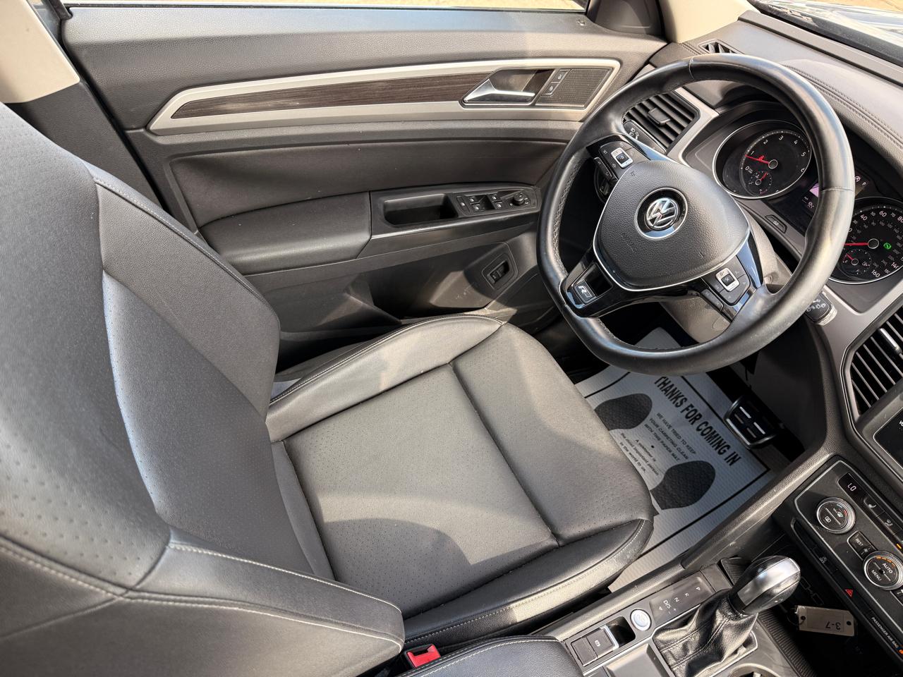 Volkswagen Atlas V6 SE w/Technology 2020