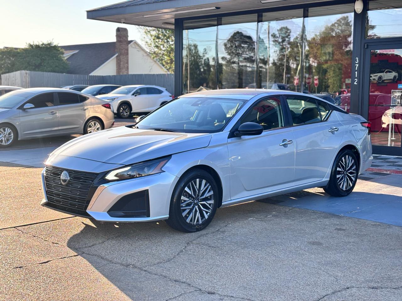 Nissan Altima 2.5 SV 2024