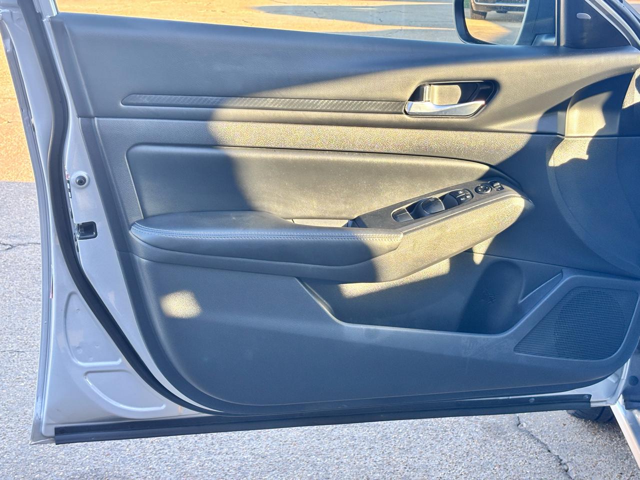 Nissan Altima 2.5 SV 2024